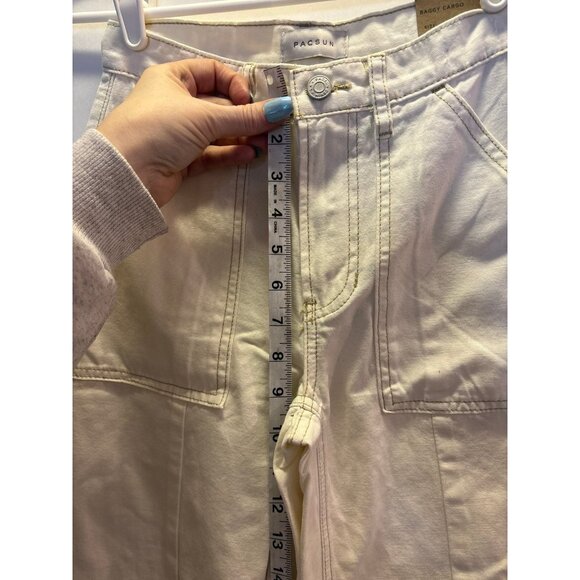 Pacsun “Baggy Cargo” NWT (size 22) white denim pants - Picture 6 of 10